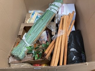 PALLET OF ASSORTED ITEMS TO INCLUDE BAGS OF 12 BRITISH GROWN TULIPS: LOCATION - A4 (KERBSIDE PALLET DELIVERY)