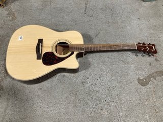 YAMAHA FX370C WOODEN FINISH GUITAR: LOCATION - BR18