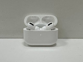 APPLE AIRPODS PRO WIRELESS EAR BUDS IN WHITE: MODEL NO A2084 A2083 A2190 (WITH WIRELESS CHARGING CASE) [JPTM126294]