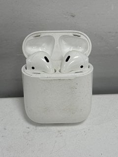 APPLE AIRPODS EARBUDS IN WHITE: MODEL NO A1602, A1523, A1722 [JPTM126272]