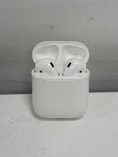 APPLE AIRPODS EARBUDS IN WHITE: MODEL NO A1602, A1523, A1722 [JPTM126282]