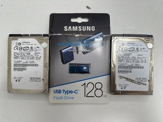 2 X HITACHI 320GB & 160GB HDD: MODEL NO HTS545032B9A300 & HTS541616J9SA00 (TO INCLUDE SAMSUNG 128GB USB-C FLASH DRIVE) [JPTM126060]