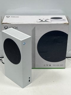 MICROSOFT XBOX SERIES S 512 GB GAMES CONSOLE IN WHITE: MODEL NO 1883 (BOXED WITH POWER CABLE) [JPTM125797]