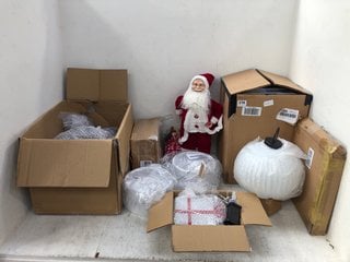 QTY OF ASSORTED HOUSEHOLD ITEMS TO INCLUDE FESTIVE PRE LIT STANDING SANTA: LOCATION - D15