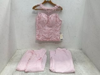 THREE PIECE GOING OUT WOMENS TOP, TROUSER & CARDIGAN SET IN PINK (NO SIZE): LOCATION - C8