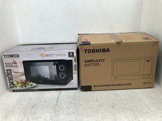 TOWER 20L 800W MICROWAVE IN BLACK MODEL: 245OMHZ TO INCLUDE TOSHIBA MICROWAVE OVEN IN WHITE MODEL: MM-EM20P(WH): LOCATION - C2