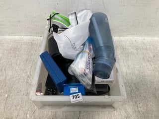 QTY OF ASSORTED HOUSEHOLD ITEMS TO INCLUDE NAVY BLUE AIR UP BOTTLE: LOCATION - B15