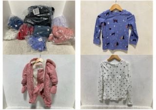 QTY OF ASSORTED CHILDREN'S CLOTHING ITEMS TO INCLUDE JOHN LEWIS & PARTNERS PRINT FLORAL TOP - UK AGED 9: LOCATION - B17