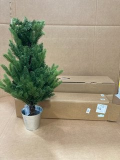 JOHN LEWIS & PARTNERS PRE-LIT POTTED ZINC BUCKET TREE 3FT TO INCLUDE JOHN LEWIS & PARTNERS PRE-LIT GREEN POTTED BASKET TREE 4.5FT: LOCATION - B19