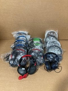 QTY OF ASSORTED HEADSETS TO INCLUDE TURTLE BEACH CAMO HEADSET: LOCATION - A18