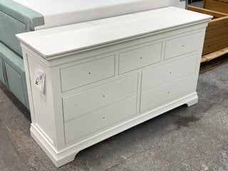 COTSWOLD FURNITURE CHANTILLY 3 OVER 4 DRAWER CHEST IN WARM WHITE FINISH: LOCATION - B8