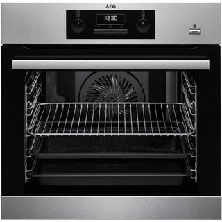 AEG BUILT IN SINGLE ELECTRIC OVEN: MODEL BES351010M - RRP £379: LOCATION - B5