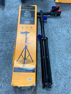 2 X BIKE REPAIR STANDS: LOCATION - C6