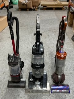 QTY OF ASSORTED ITEMS TO INCLUDE DYSON BALL VACUUM CLEANER: LOCATION - DR