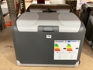 2 X 40L ELECTRIC COOL BOXES: LOCATION - BR7