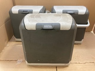 3 X 24 LTR ELECTRIC COOL BOXES: LOCATION - BR18