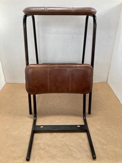 UKARI COUNTER CHAIR - CHOCOLATE BROWN - ONE SIZE - RRP £325: LOCATION - CR2