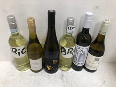 12 X BOTTLES OF ASSORTED WHITE WINE TO INCLUDE BRIO SOAVE DENOMINAZIONE DI ORIGINE CONTROLLATA 2023 11% 750ML (18+ PROOF OF ID) (COLLECTION DAYS MONDAY 28TH OCTOBER - WEDNESDAY 30TH OCTOBER 9AM TO 4P