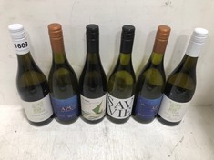 12 X BOTTLES OF ASSORTED WHITE WINE TO INCLUDE SAVVIE MARLBOROUGH SAUVIGNON BLANC 2023 13% 750ML (18+ PROOF OF ID) (COLLECTION DAYS MONDAY 28TH OCTOBER - WEDNESDAY 30TH OCTOBER 9AM TO 4PM)