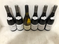 12 X BOTTLES OF ASSORTED WHITE WINE TO INCLUDE M.CHAPOUTIER COTES DU RHONE 2021 145 750ML(18+ PROOF OF ID) (COLLECTION DAYS MONDAY 28TH OCTOBER - WEDNESDAY 30TH OCTOBER 9AM TO 4PM)