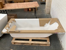 RUTLAND SQUARE SINGLE ENDED BATH 1700 X 700MM 24809 - RRP £169 (KERBSIDE PALLET DELIVERY)