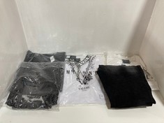 5 X VALERE CLOTHING ITEMS TO INCLUDE VALERE ORO WASHED BLACK V2 IN SIZE 32 (RRP-£45)