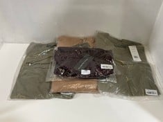 4 X ASSORTED ADULTS CLOTHING ITEMS TO INCLUDE FRENCH CONNECTION CHATEAUX MEL SHORT SLEEVE SHIRT - SIZE XL