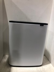 BRABANTIA BO TOUCH BIN WITH 2 INNER BUCKETS 2 X 30 LITRE FRESH WHITE RRP- £189