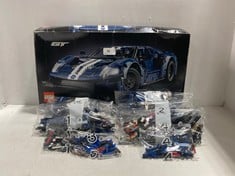 LEGO TECHNIC 2022 FORD GT 42154 CAR MODEL KIT - RRP £102