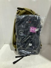 OSPREY TEMPEST 9 BACKPACK BLACK TO INCLUDE THULE HOLDALL GREEN