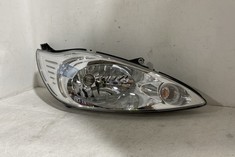 MAGNETI MARELLI RIGHT HAND HEAD LIGHT - MODEL NO. MHL6571