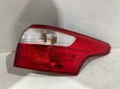 VISTEON FORD FOCUS III RIGHT REAR LIGHT RRP £176