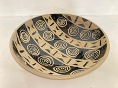 4 X STONE THE CROWS MEDIUM ROUND BOWL - (H) 10 X (W) 30 X (D) 30 CM - TOTAL RRP £160