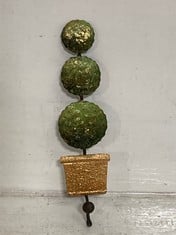 140 X STONE THE CROWS TRIPLE TOPIARY WALL HOOK - HEIGHT 20CM - TOTAL RRP £1400