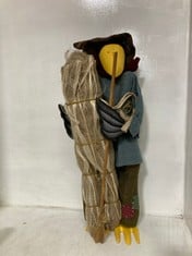 12 X STONE THE CROWS SCARECROW DECORATION