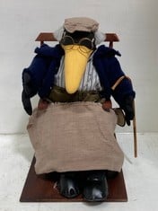 8 X STONE THE CROWS ALBERT - GRANDPA - HEIGHT 40CM - TOTAL RRP £560