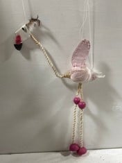 64 X STONE THE CROWS SM.FLAMINGO MOBILE-NAT.GARDEN - HEIGHT 45CM - TOTAL RRP £448