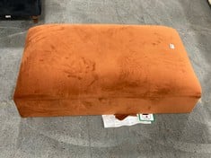 FOOTSTOOL IN ORANGE RUST VELVET