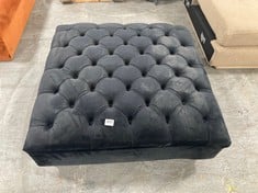 LARGE SQUARE OTTOMAN IN BLACK VELVET