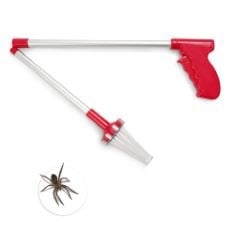 APPROX X20 ASSORTED ITEMS TO INCLUDE KEPLIN FOLDABLE SPIDER CATCHER - LONG-HANDLED BUG TRAP FOR SAFE AND HUMANE SPIDER AND INSECT REMOVAL - PERFECT FOR SPIDERS, DADDY LONGLEGS, WASPS, BEES, MOTHS - E