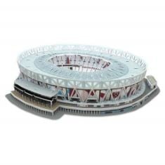 X18 ASSORTED SPORTS ITEMS TO INCLUDE NANOSTAD WEST HAM UNITED'S LONDON STADIUM 3D PUZZLE, MULTI COLOURED.