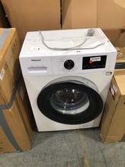 HISENSE FREESTANDING WASHING MACHINE IN WHITE - MODEL NO. WFPV6012EM - RRP £241 (ZONE 4)