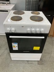 COOKOLOGY 60CM WIDE SINGLE COOKER WITH HOTPLATE - MODEL NO. CFSP600WH - RRP £280 (ZONE 6)