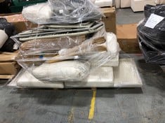 PALLET OF ASSORTED GARDEN FURNITURE PARTS TO INCLUDE QTY OF LINEN GARDEN FURNITURE CUSHIONS (PARTS ONLY) (ZONE 7) (KERBSIDE PALLET DELIVERY)