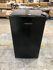 COOKOLOGY UNDER COUNTER FRIDGE IN BLACK - MODEL NO. UCFR88BK - RRP £140 (ZONE 7)