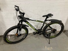 FLYING MENS MOUNTAIN BIKE IN BLACK / GREEN - RRP £250 (ZONE 8)