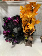 10 X ASSORTED AUTUMN & WINTER HOME DECOR TO INCLUDE AUTUMN PRE LIT BLACK LEAF WREATH