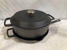 PRESTIGE NADIYA CAST IRON SKILLET 25CM TO INCLUDE PRESTIGE X NADIYA 4.5 LITRE CAST IRON CASSEROLE