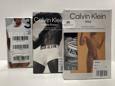 3 X ASSORTED MENS BRANDED UNDERWEAR TO INCLUDE CALVIN KLEIN 1996 HIP BRIEF 3-PACK BLACK & WHITE SIZE M