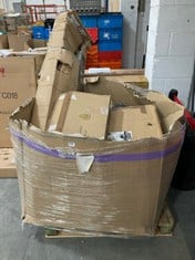 PALLET OF ASSORTED ITEMS TO INCLUDE KIDS BLACK SCOOTER, HEART CLOCK (KERBSIDE PALLET DELIVERY)